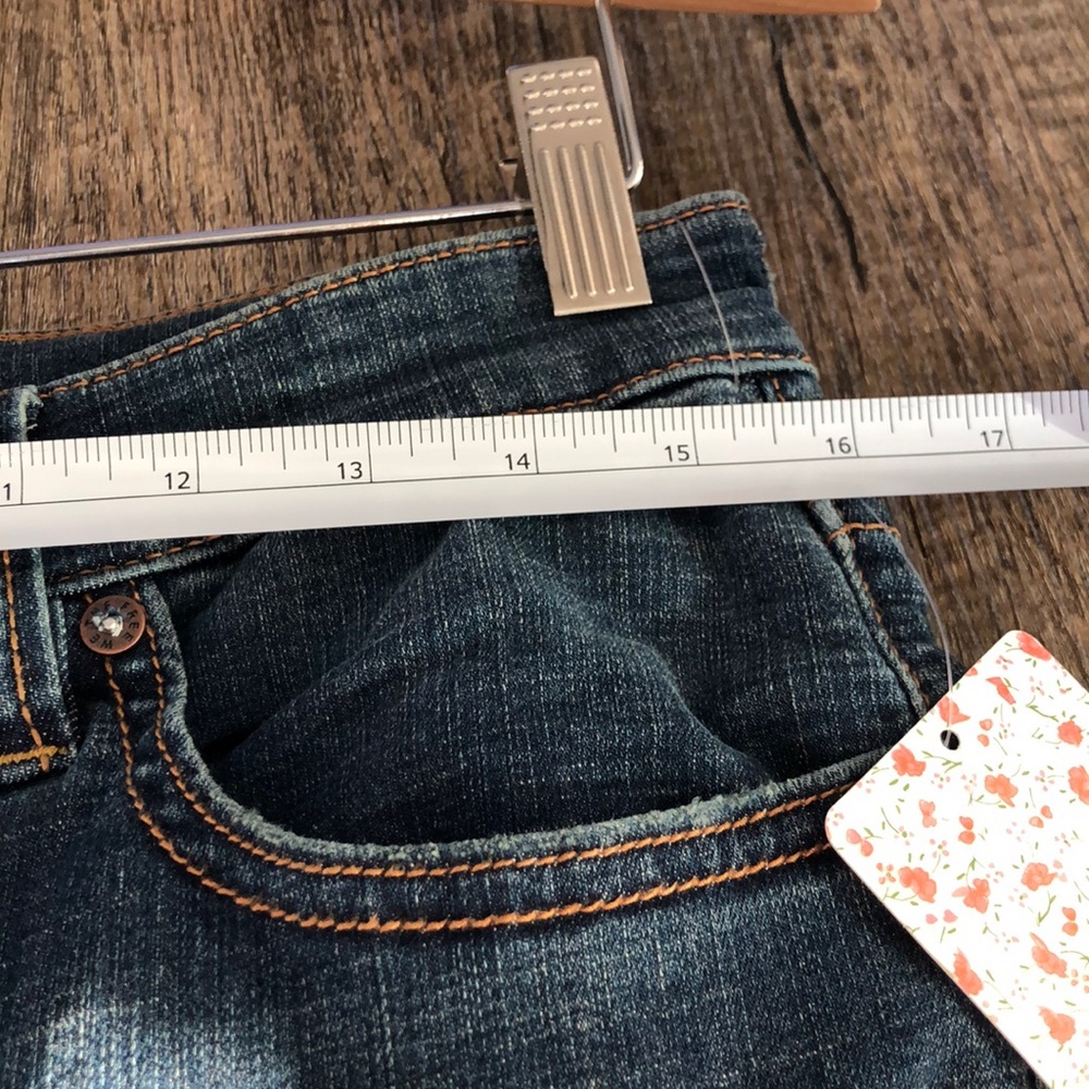 Free People Sz 32 Irreplaceable Flare Jeans - Picture 7 of 12